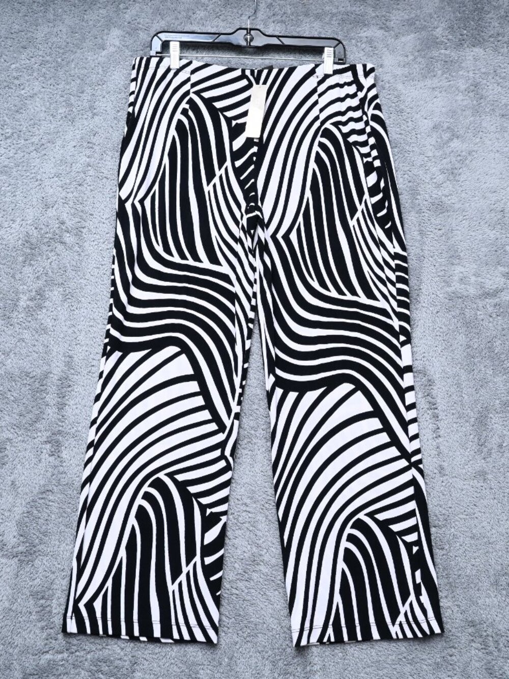 Traveler's by Chico's Wide-Leg Pants Geometric Print Black/White Women's Sz 3P